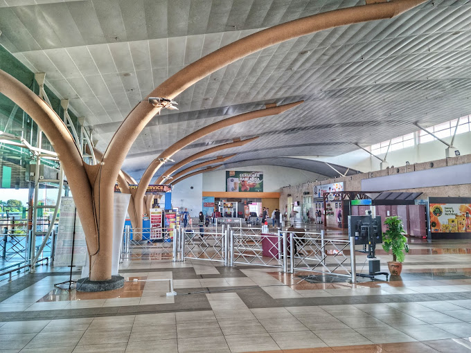 مطار الور سيتار اومطار السلطان عبد الحليم